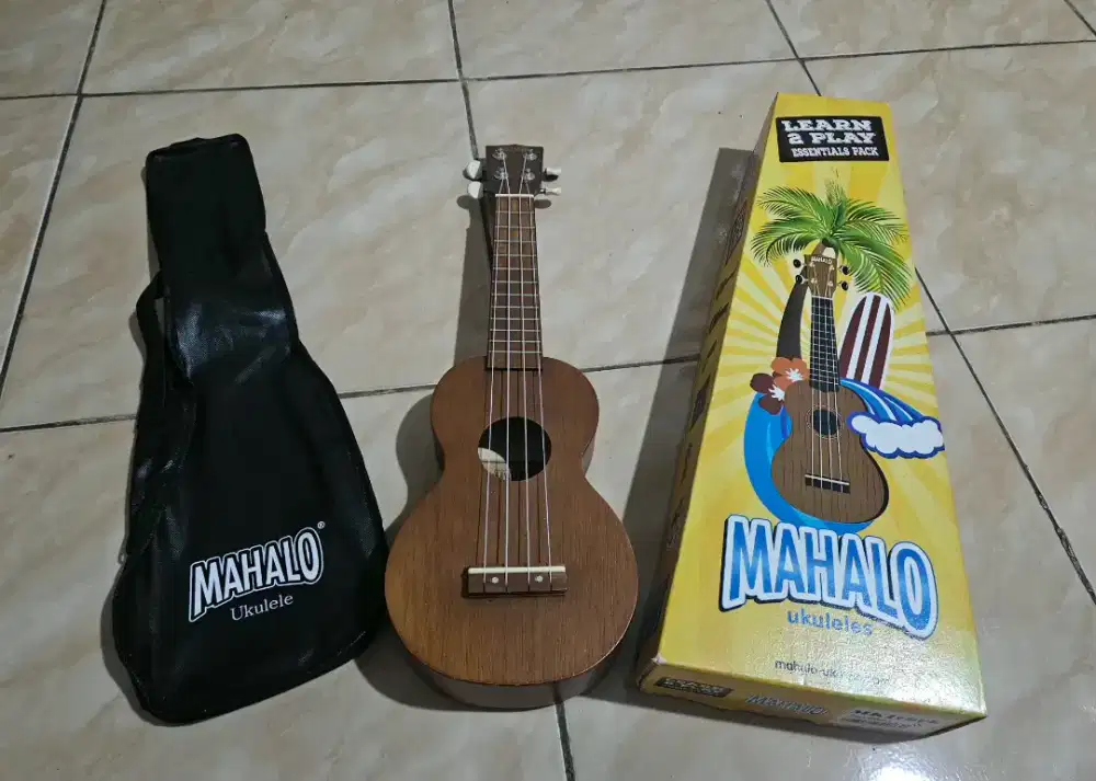 Gitar Mahalo Ukulele