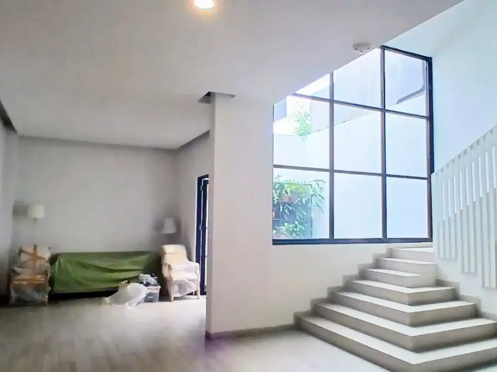 Disewakan Rumah 2 Tingkat Siap Huni di Bona Residence Lebak Bulus