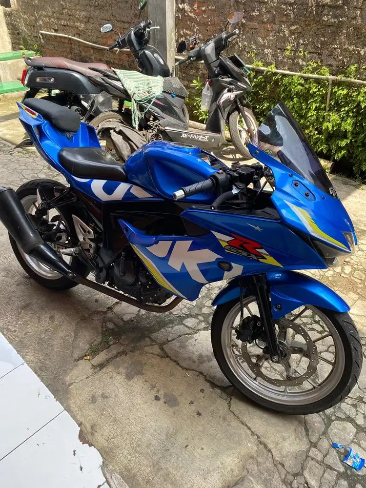 gsx 150 tahun 2018 plat D