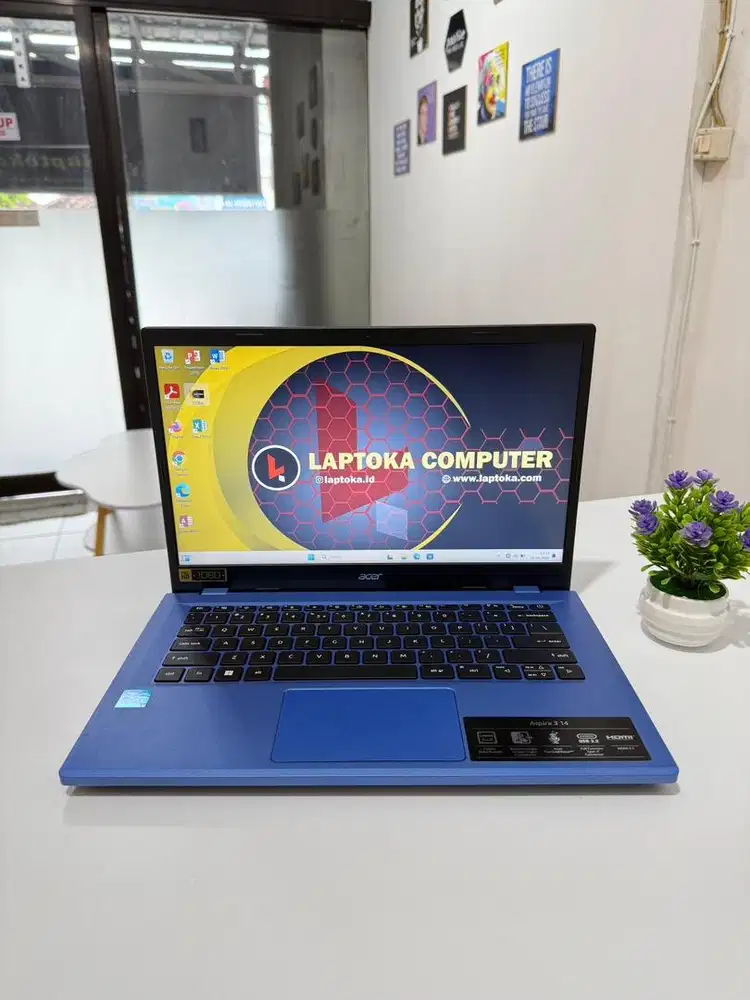 Di jual laptop acer core i3 n305 ram 8gb