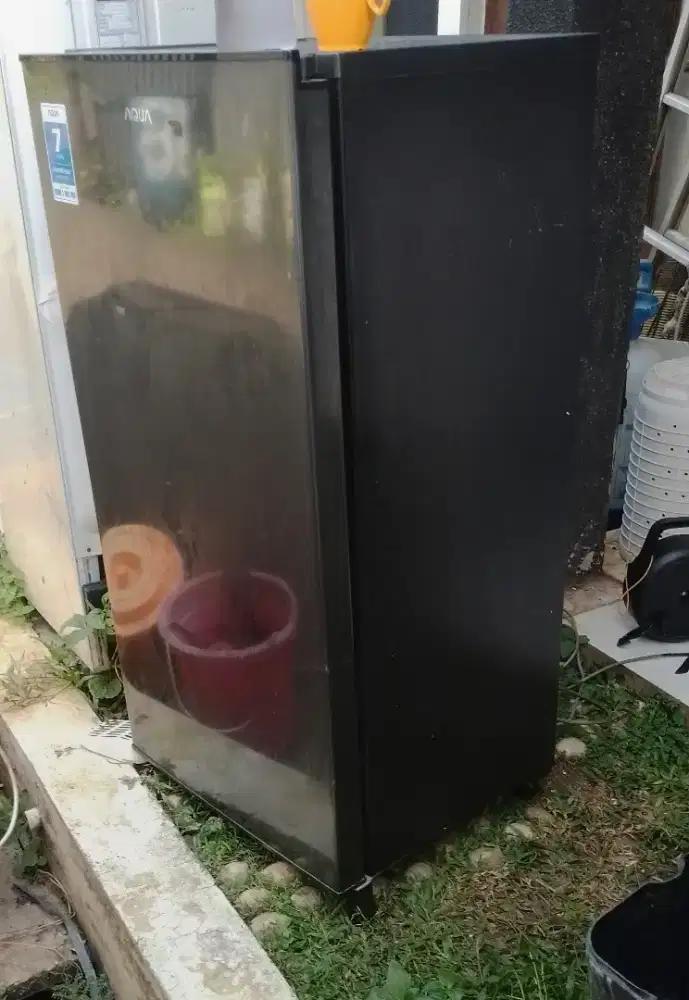 Kulkas AQUA 1 pintu