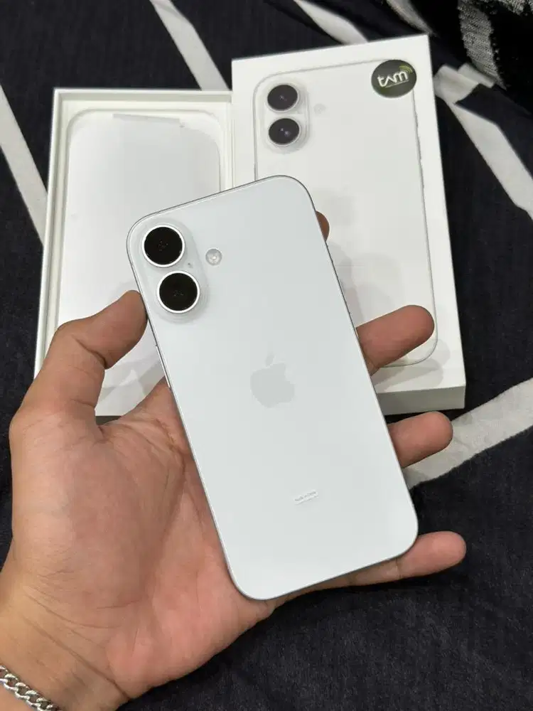 iPhone 16 128Gb iBox