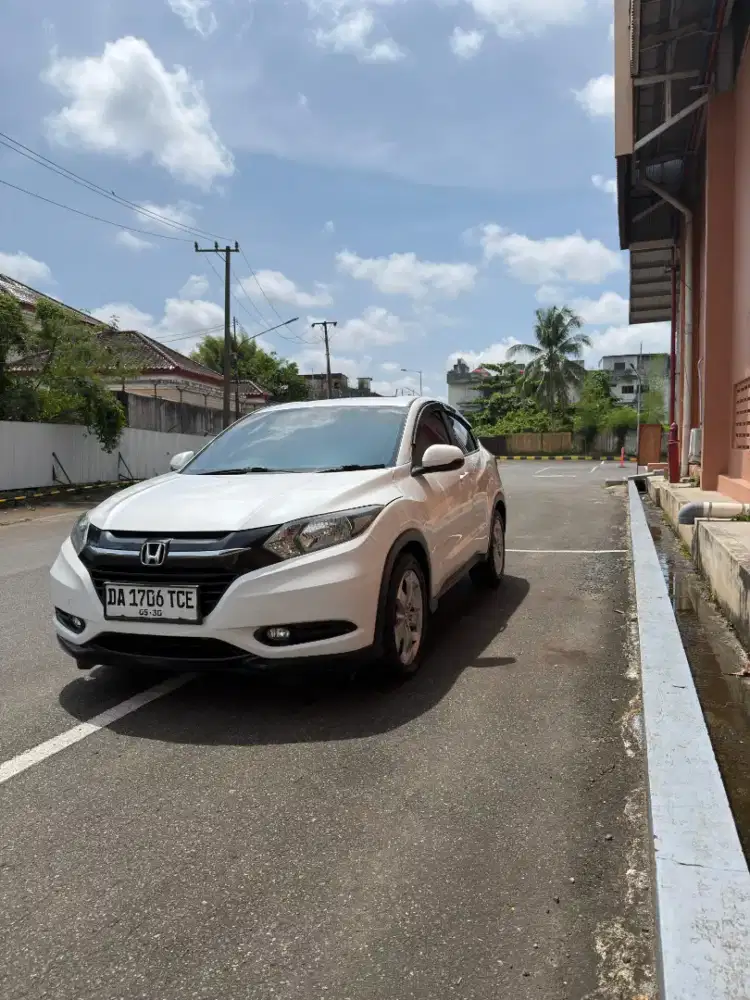 Honda HRV s metik   full ori dari baru