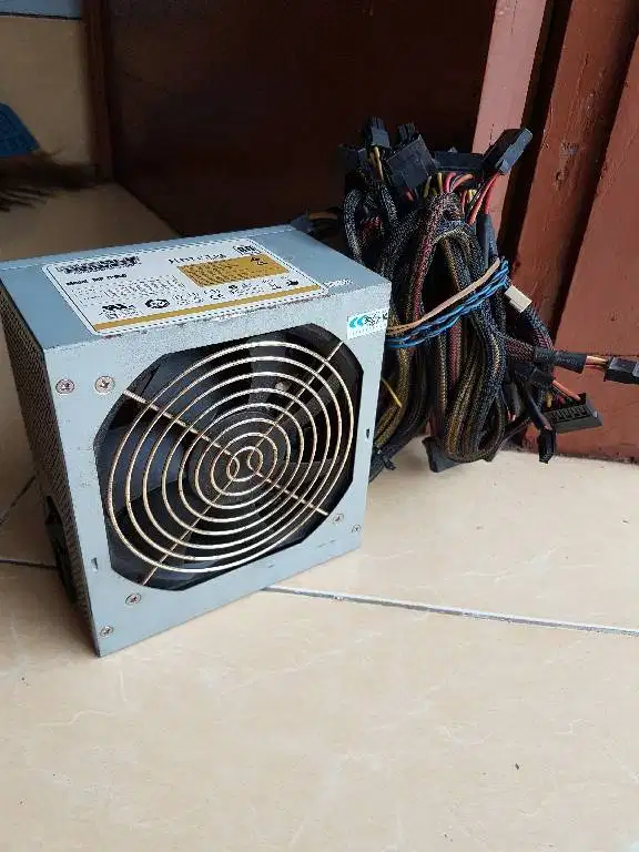 PSU Muscle Power OEM Seasonic Krishna 650w 80+ 8 dan 6 pin vga