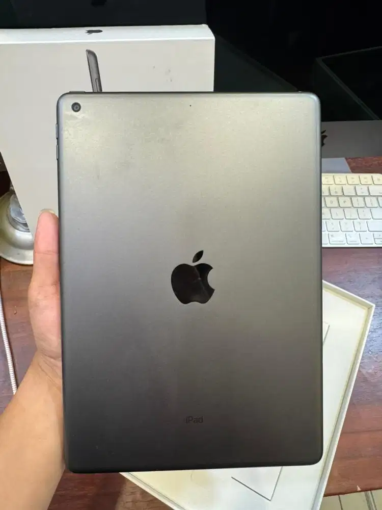 Apple iPad 9 256GB Grey Ex inter bh 94% lengkap ori