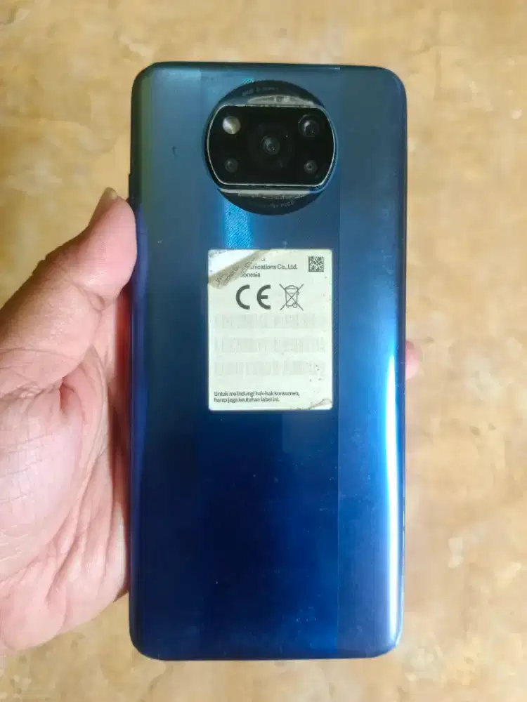 Jual poco X3 Pro ram6/128 kodisi lecet2 bekas jatuh pojok2nya
Batangan
