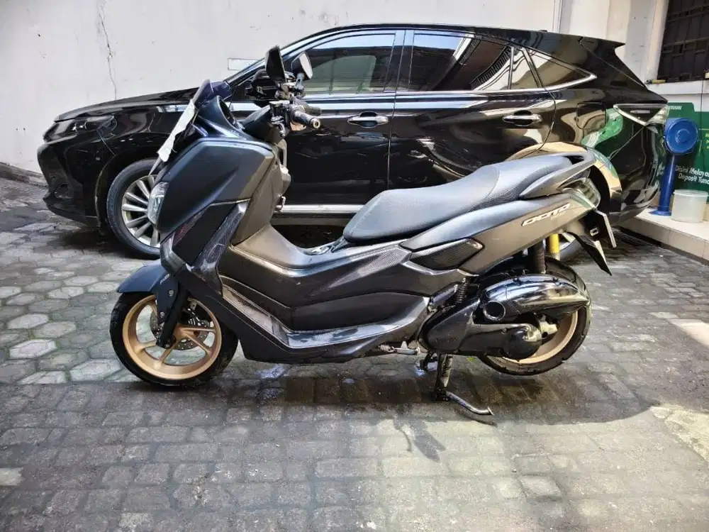 Yamaha NMAX 2018 Hitam – Plat Cileunyi (Bandung)