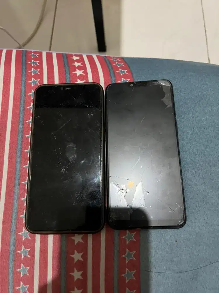 Dijual hp oppo rusak LCD borongan 3 buah (2 buah A3s dan 1 buah A31)