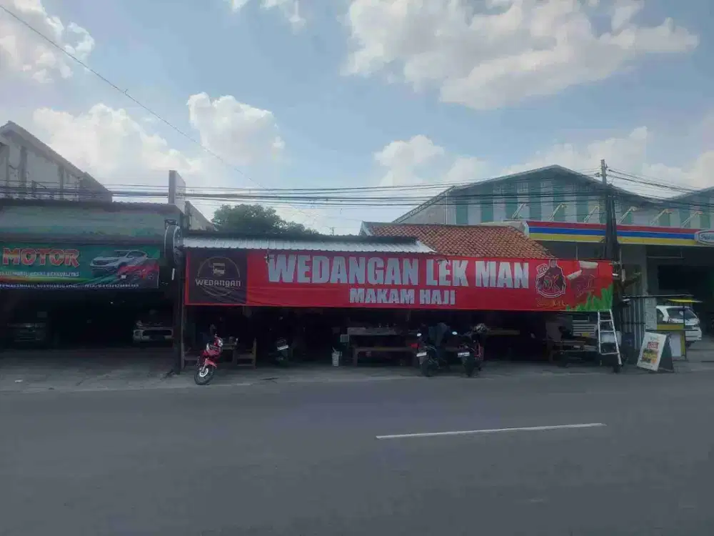 Tempat Usaha di Jl Slamet Riyadi Makam Haji Kartosuro Kab Sukoharjo