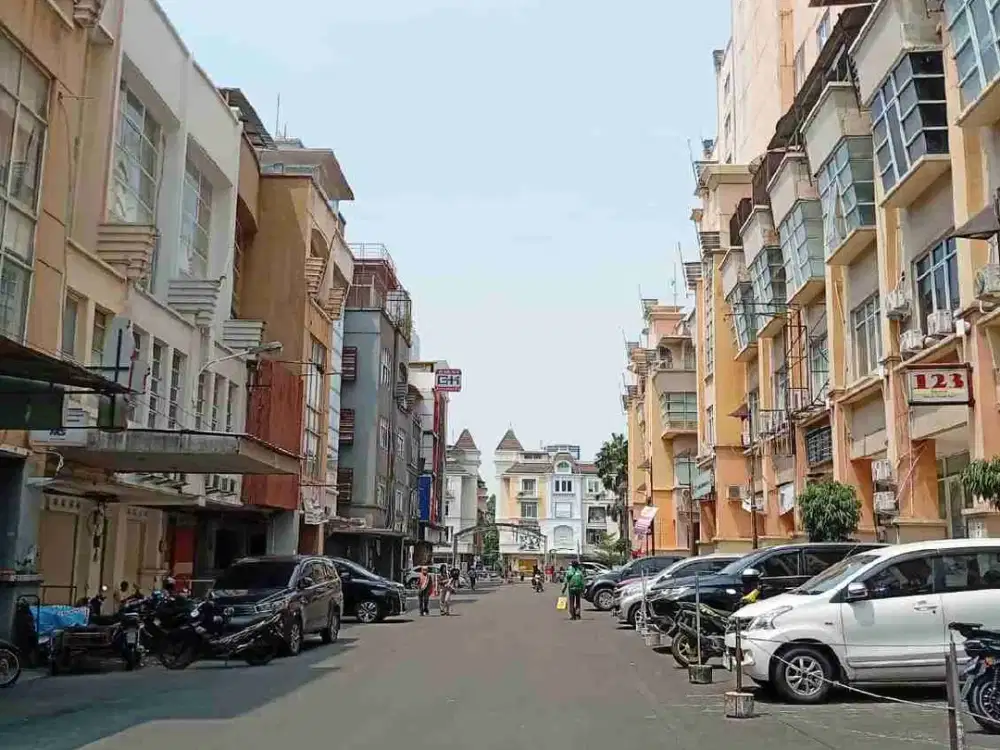 Ruko Murah di Mall Taman Palm , Cengkareng