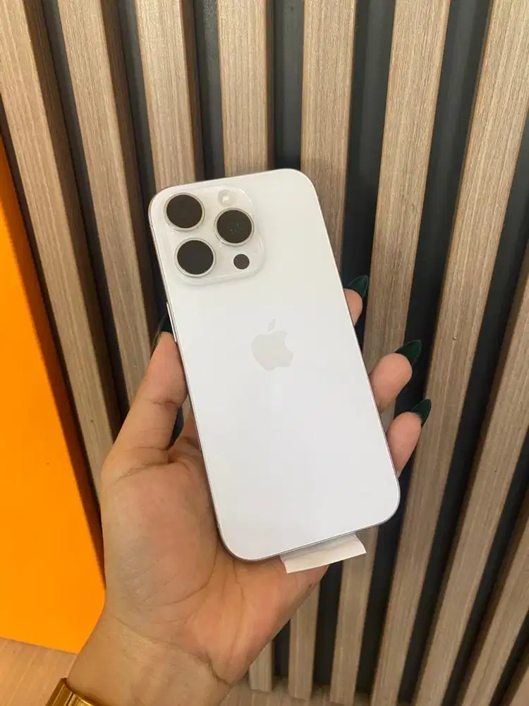 IPHONE 16PRO BNOB GARANSI ON S/D SEP
