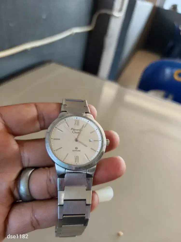 Jam tangan AC clasik