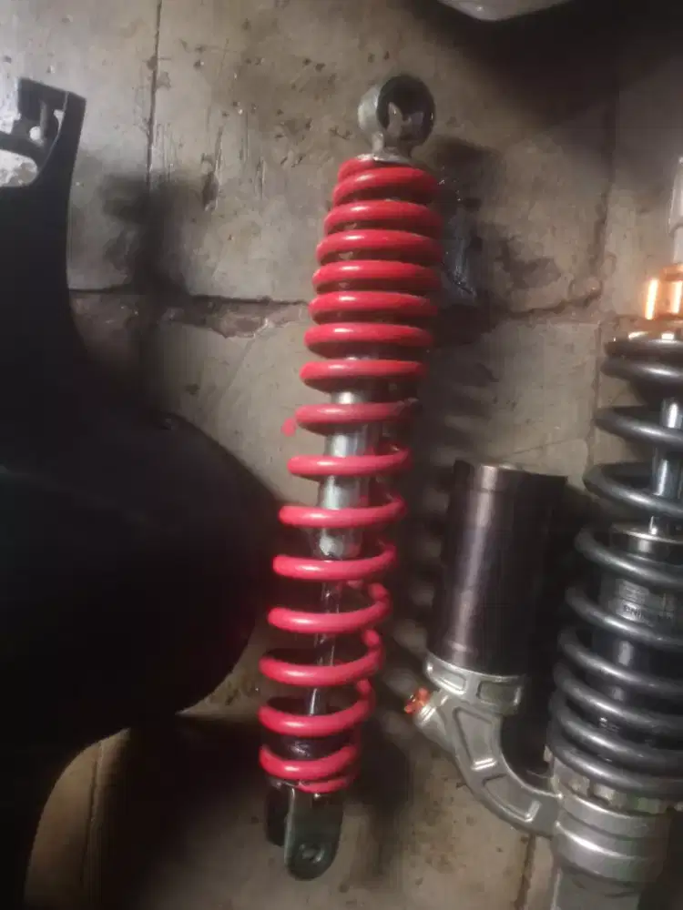 seperpak Yamaha Xeon karbu