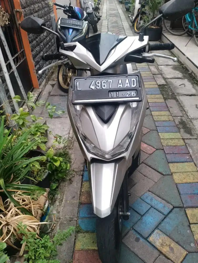 Beat 2031 deluxe Surabaya Kedinding full orisinil