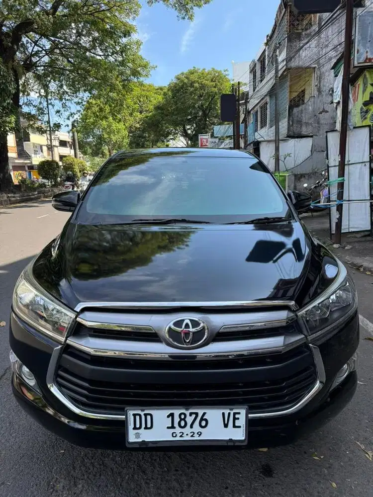 Kijang Innova Reborn 2018 AT