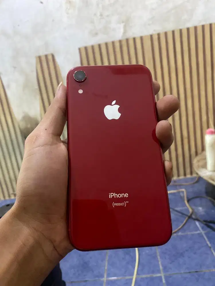 dijual iphone Xr 64 gb masih mulus