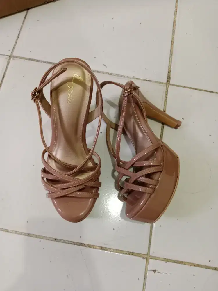 Jual sepatu cepat pegeant untuk daily