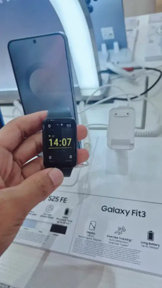 GALAXY FIT 3 1.6 INC