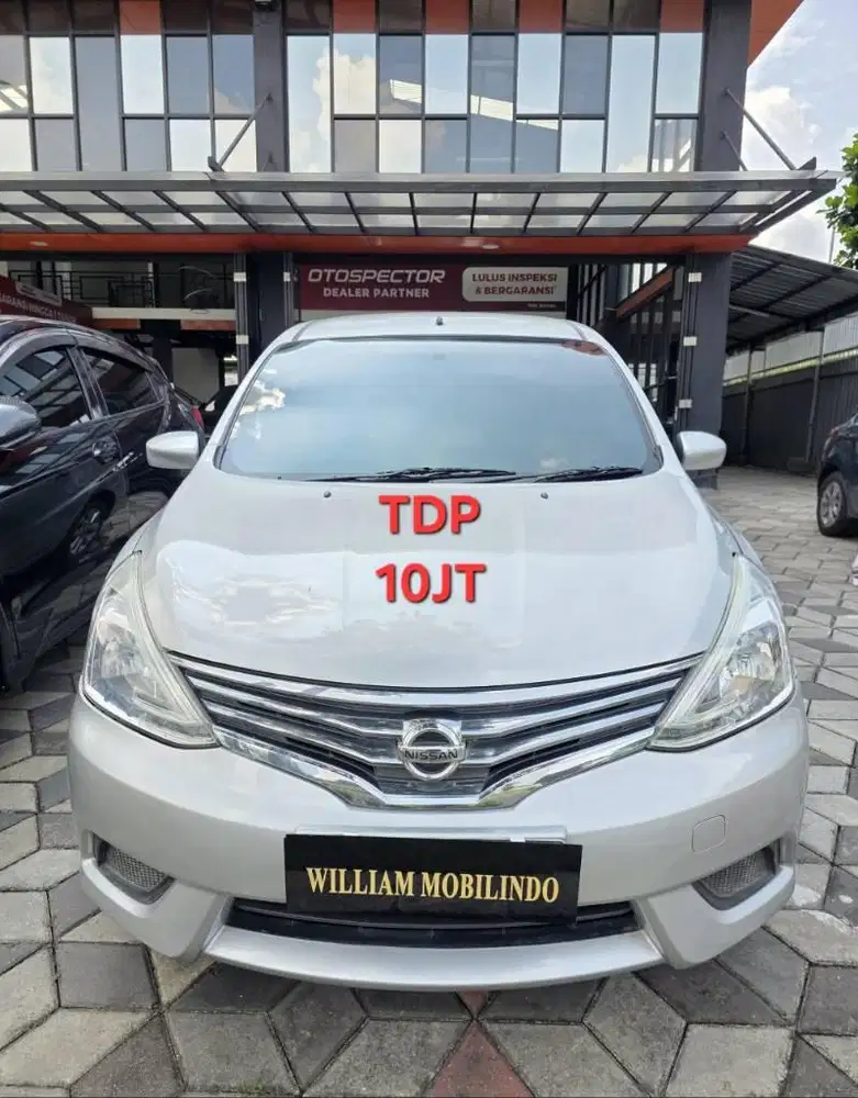 Nissan Grand Livina SV Matic Tahun 2014 Kondisi Mulus Terawat Istimewa