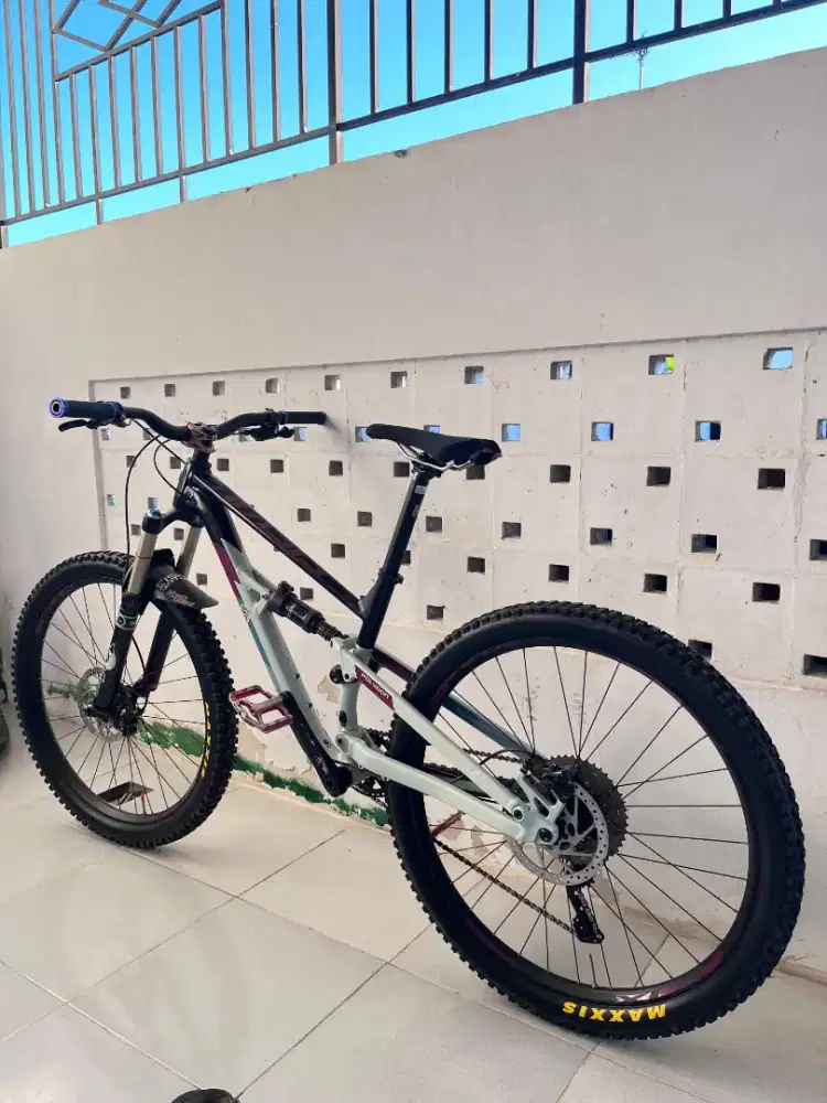 SEPEDA SISKIU D7 LIKE NEW FULL UPGRADE TINGGI