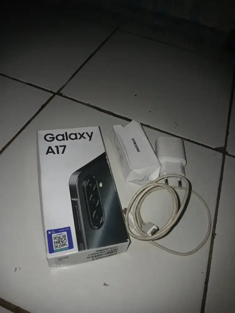 Jual hp bekas samsung A17