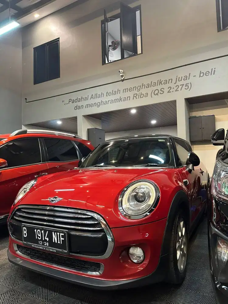 Mini Cooper 3 doors 2016 merah istimiwir