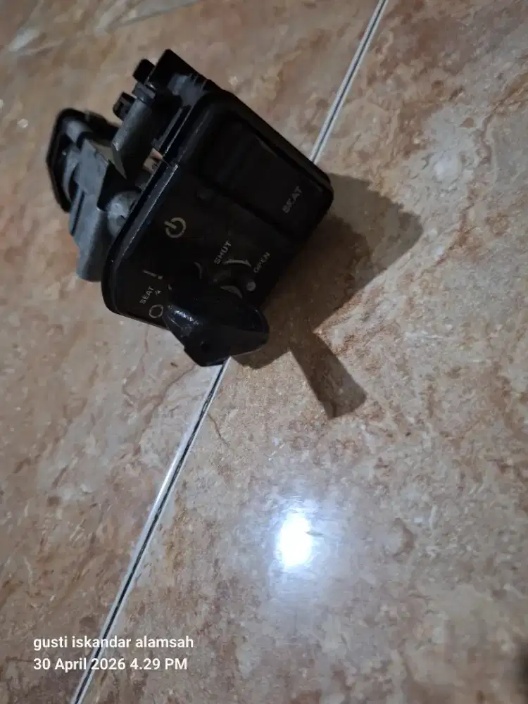 Dijual rumah kunci motor beat th 2023