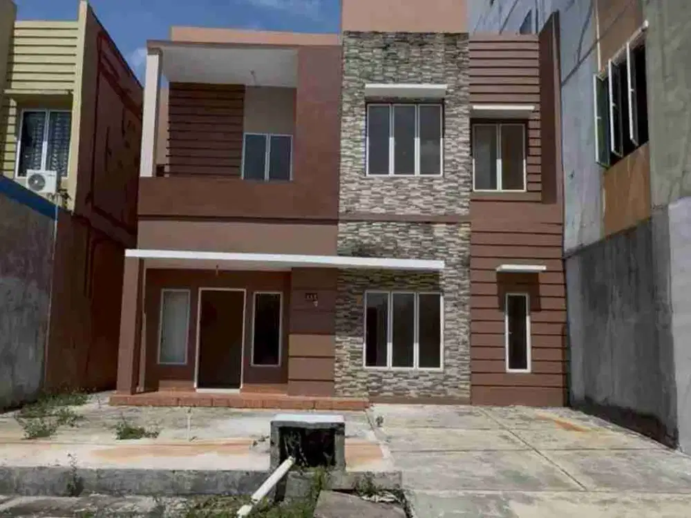 Dijual Cepat Rumah 2 Lantai di Plamo Residence, Batam Center