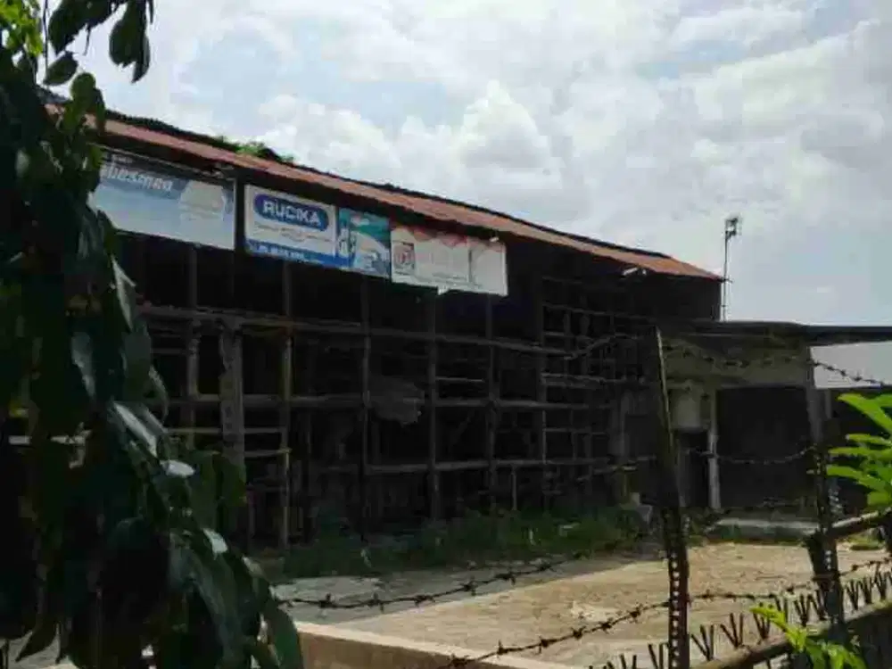 Dijual tanah di Pinggir jalan raya Pamulang