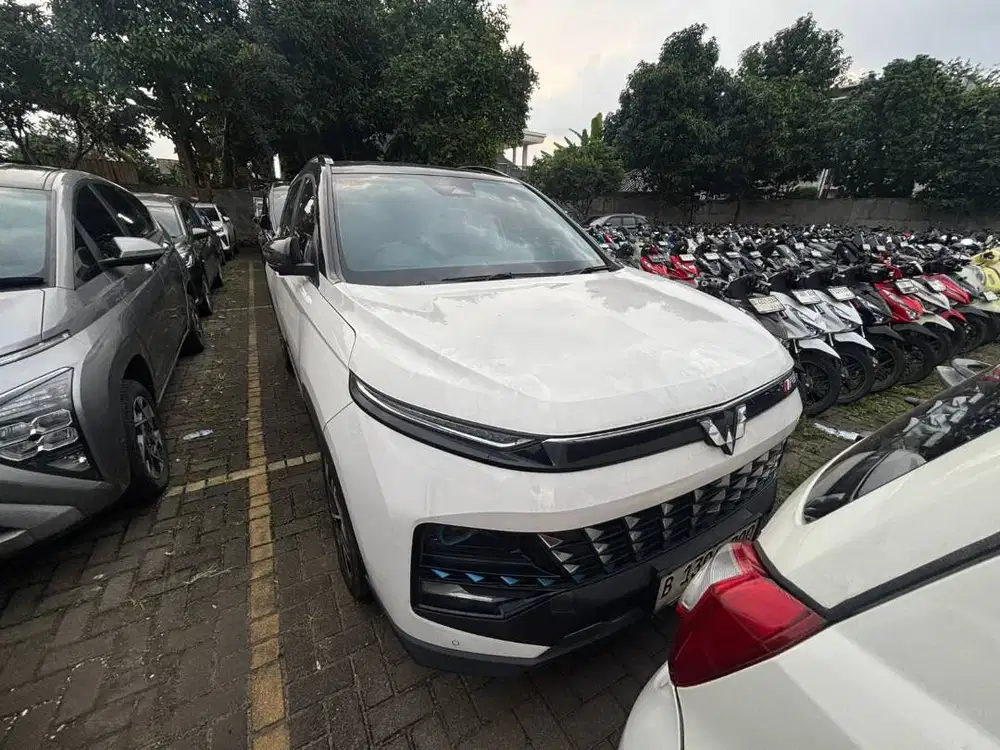 Wuling New Almaz RS Pro Hybrid 2023