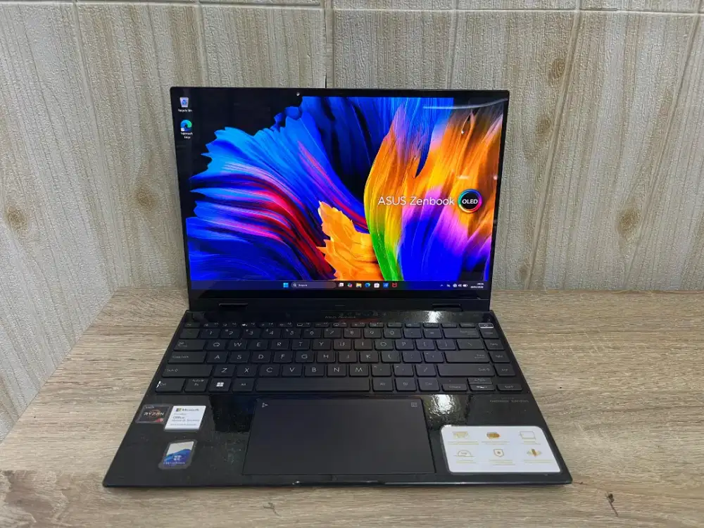 ASUS ZenBook UN5401QA/Ryzen 5 5600h/Ram 8 GB/SSD 512 GB TOUCHSCREEN
