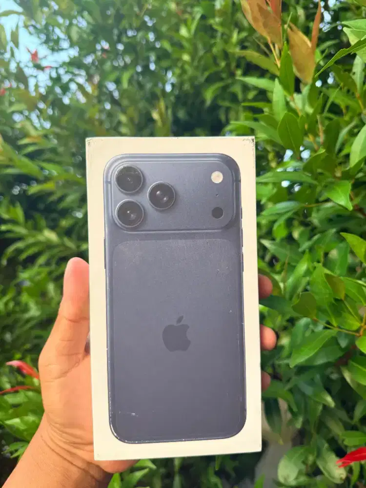 iPhone 17promax 256 new iBox