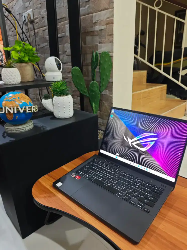 Laptop Asus ROG Zephyrus G14 RX6800S x rog msi