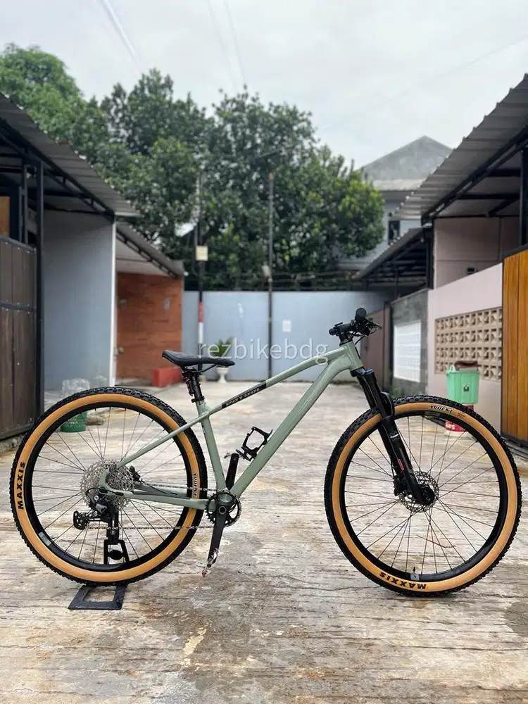 Patrol 094 M 29er Like New 1x11 Sp Deore Hub Meroca tawon ban skinwall