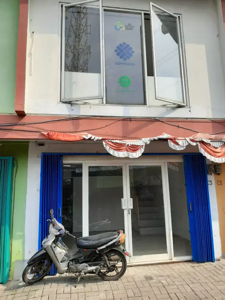 RUKO TINGKAT 2(DUA) LANTAI, bisa buat usaha sekaligus tinggal