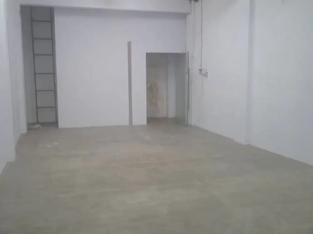 Disewakan ruko Bolevard Hijau, Kota Harapan Indah Bekasi