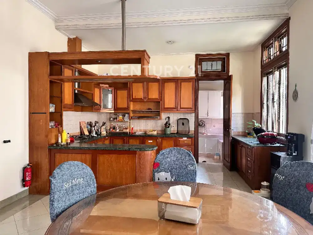 DISEWAKAN RUMAH HIMALAYA, LIPPO KARAWACI