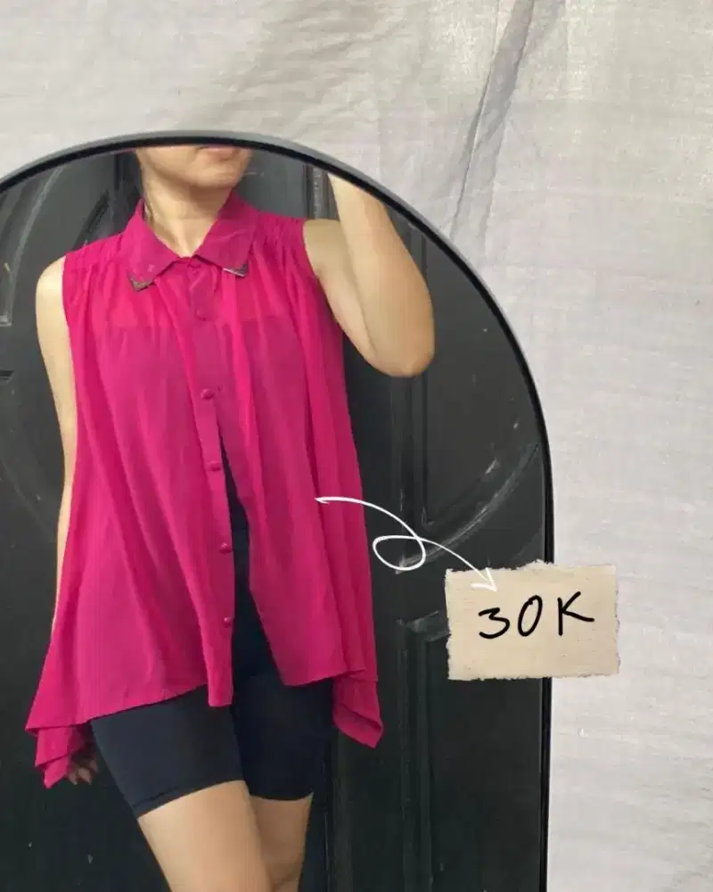 YVPreloved Sleeveless Collared Top