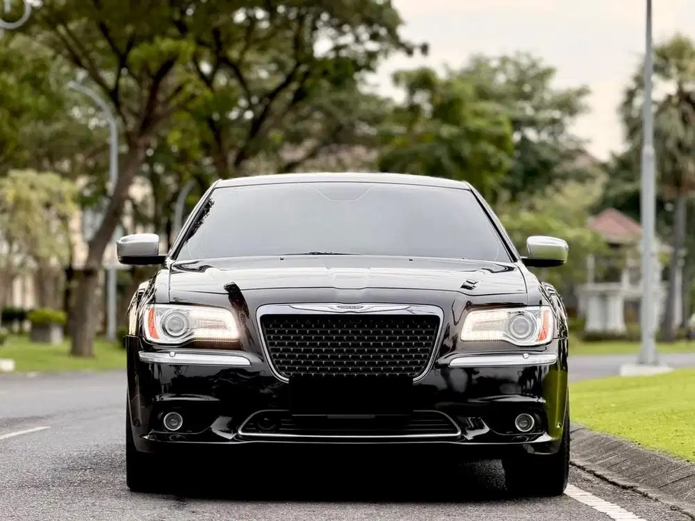 ODO 20rb! CASH! Chrysler 300c 3.6 V6 Pentastar AT 2016 (W) Pajak Hidup