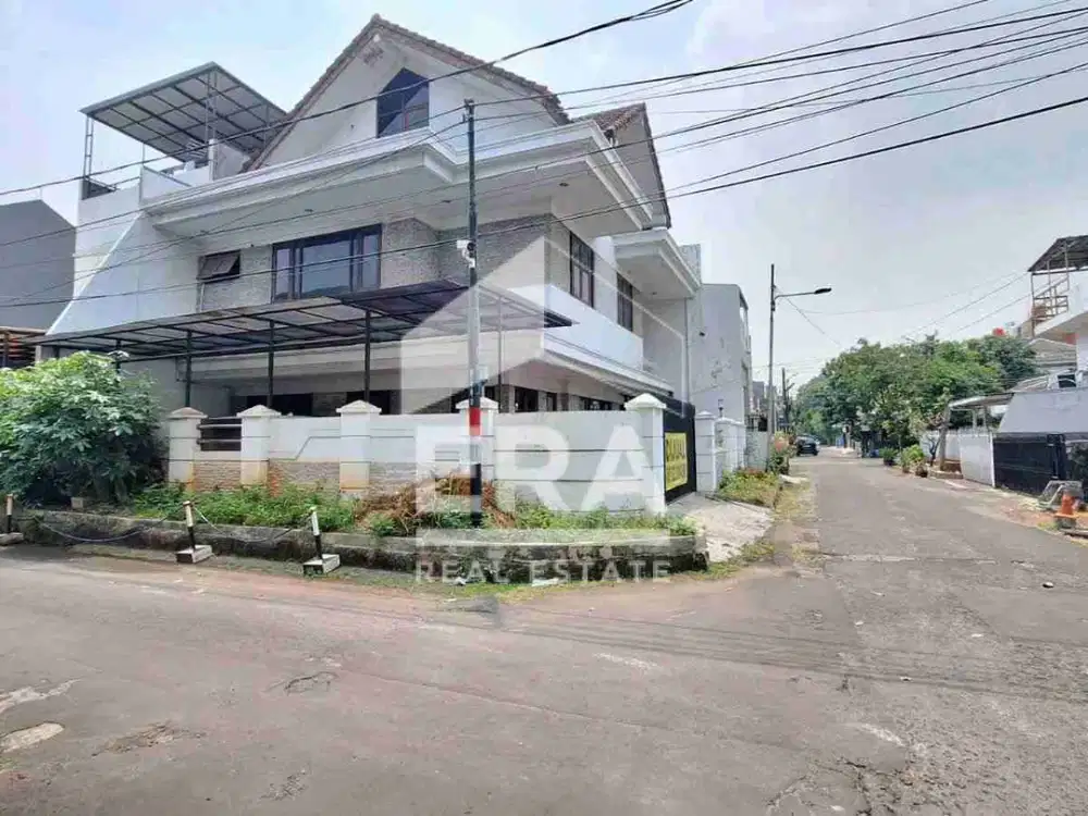 Dijual Rumah Kelapa Puan lt 210m