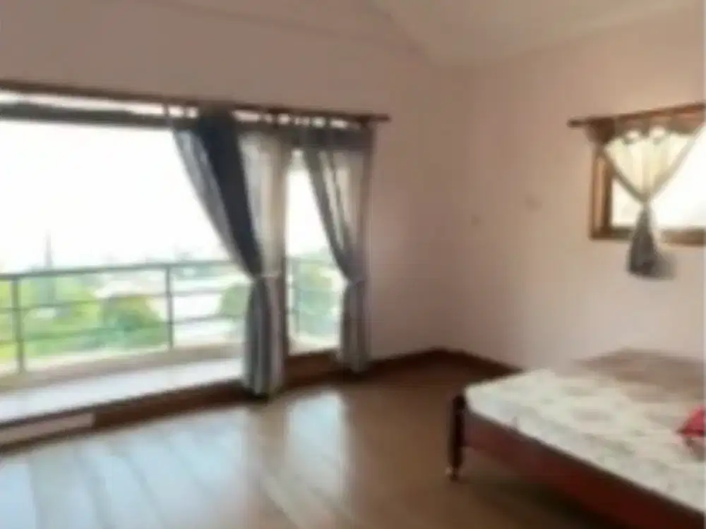 Villa dengan udara yang sejuk di Bandung Utara