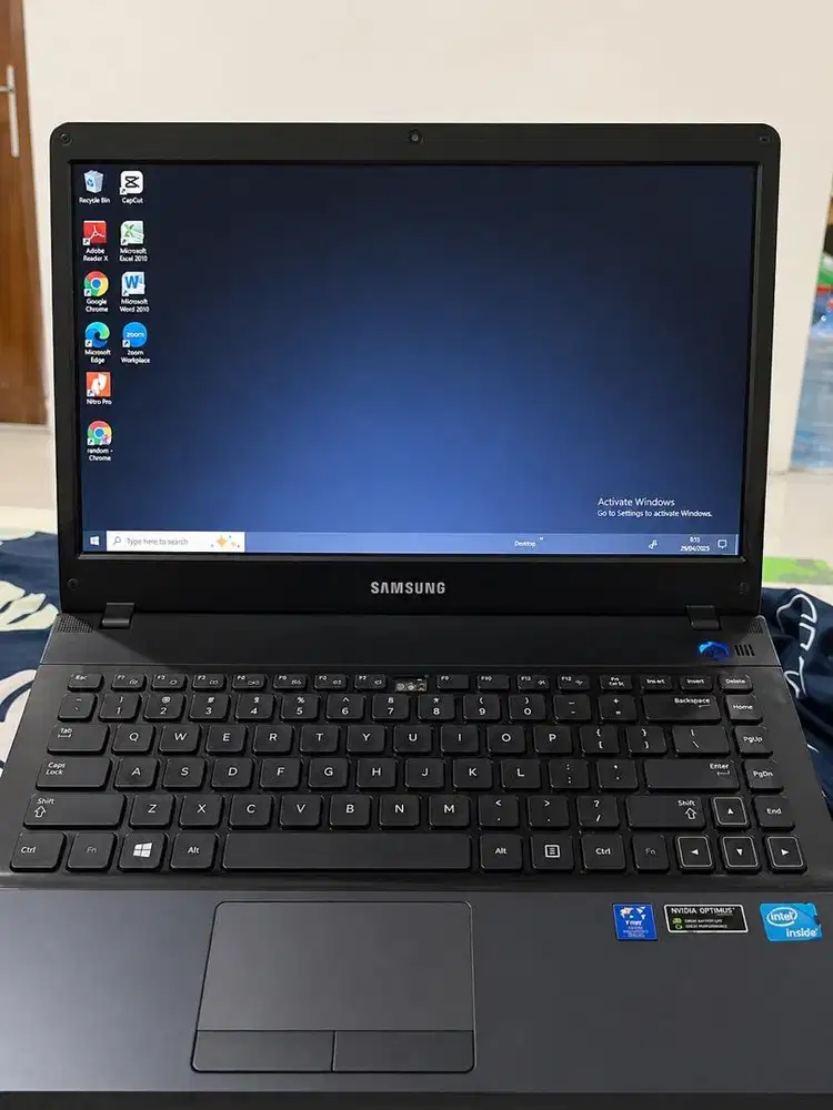 Laptop Samsung NP300E Series – SIAP PAKAI