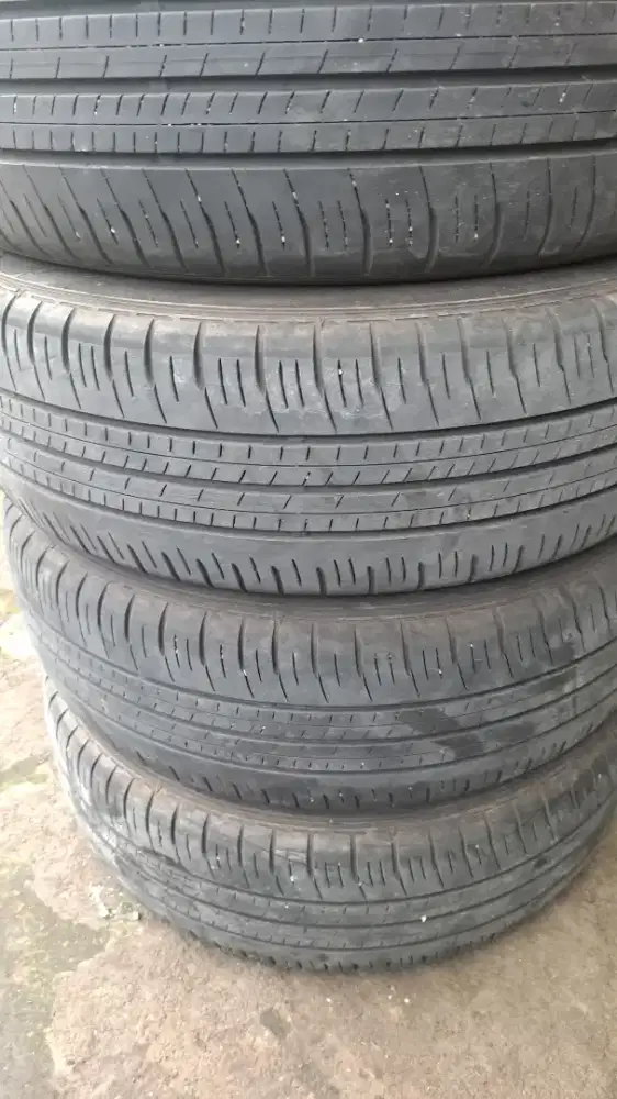 Ban dunlop 195 60 16 for brv ertiga xl7 new avanza veloz dll