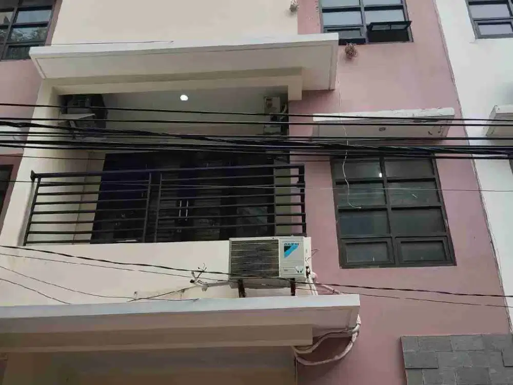 Dijual rumah Bagus lingkungan anab dan tenang