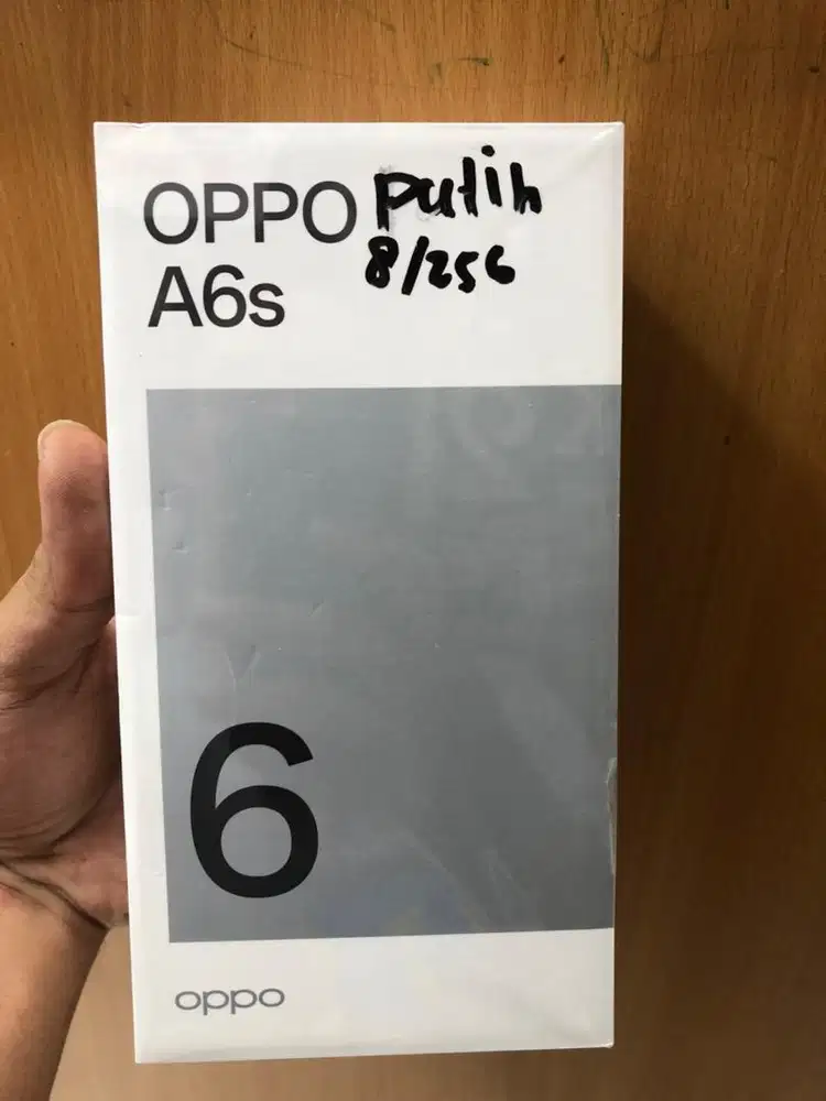 Oppo A6S,8/256gb,Baru