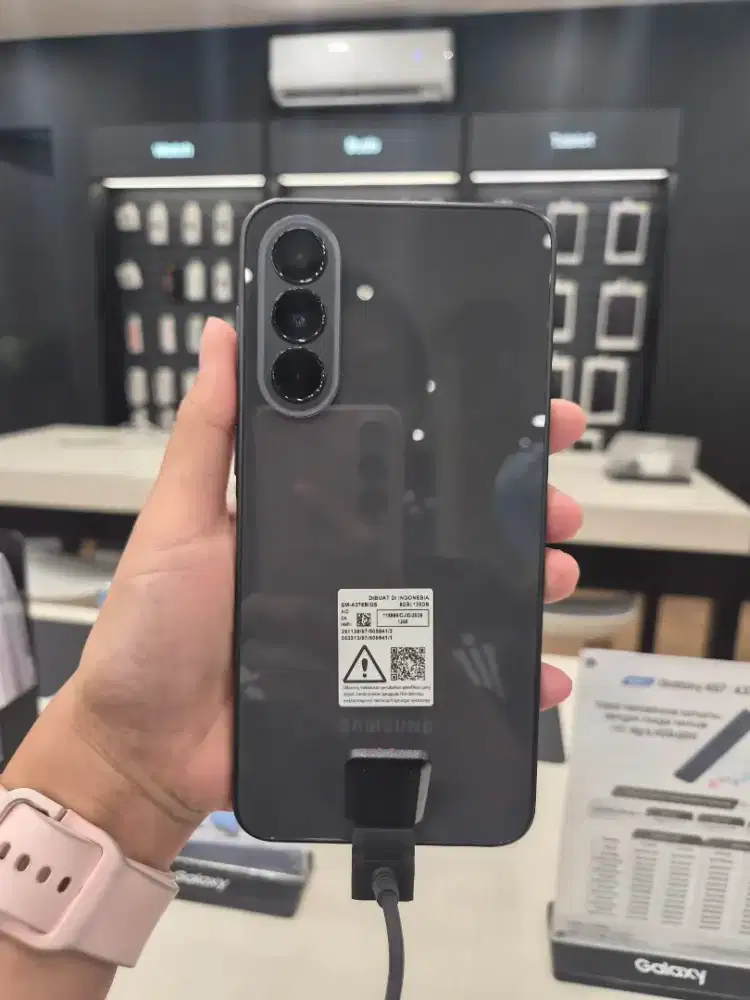 New Galaxy A37 5G dapat fit 3 tambah 100k