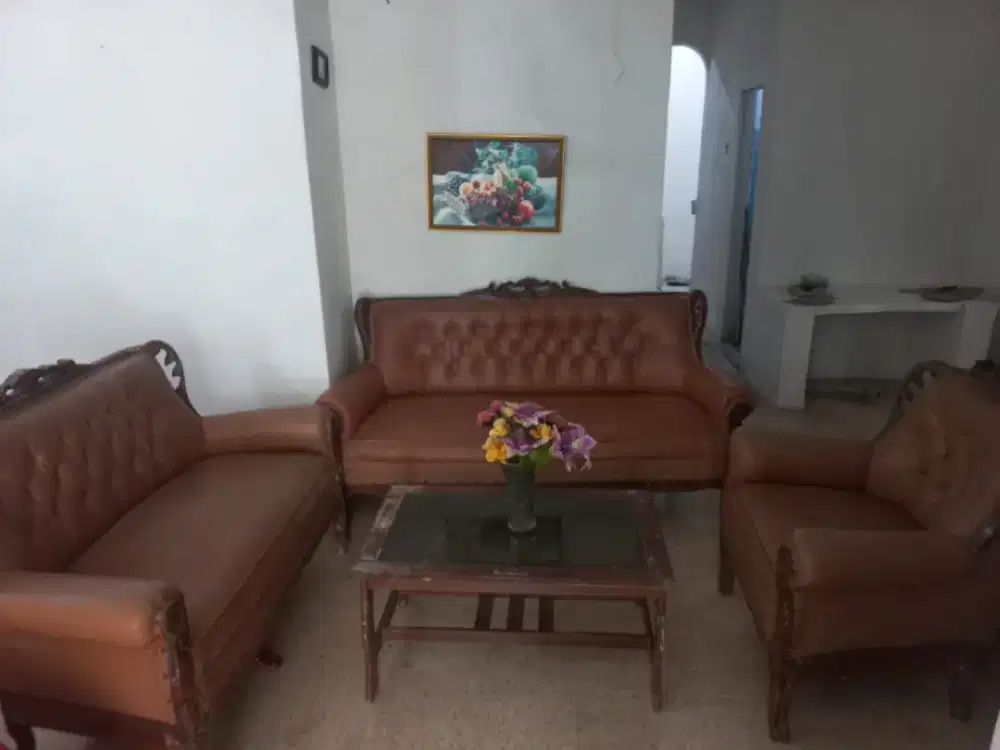 Di Jual sofa bekas masih bagus