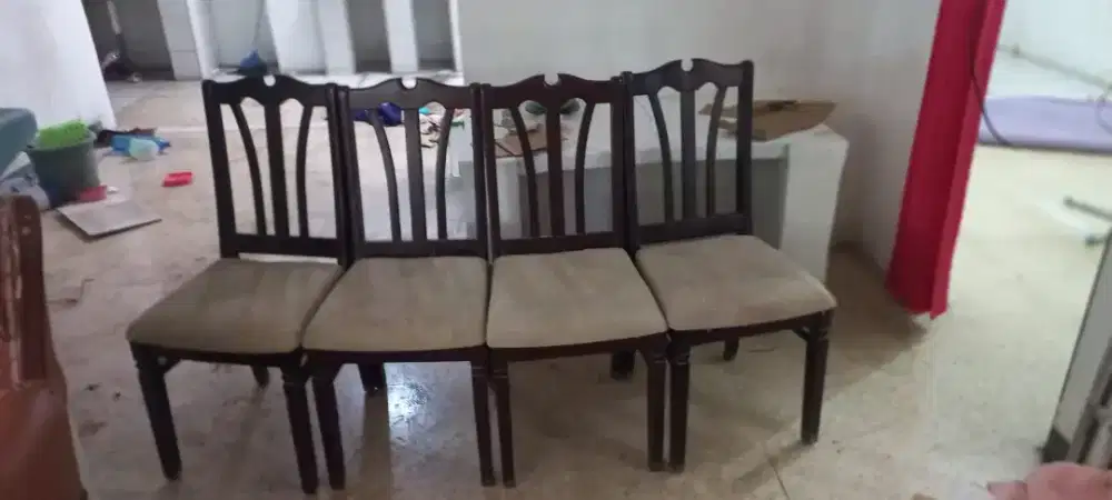 Di Jual bangku makan