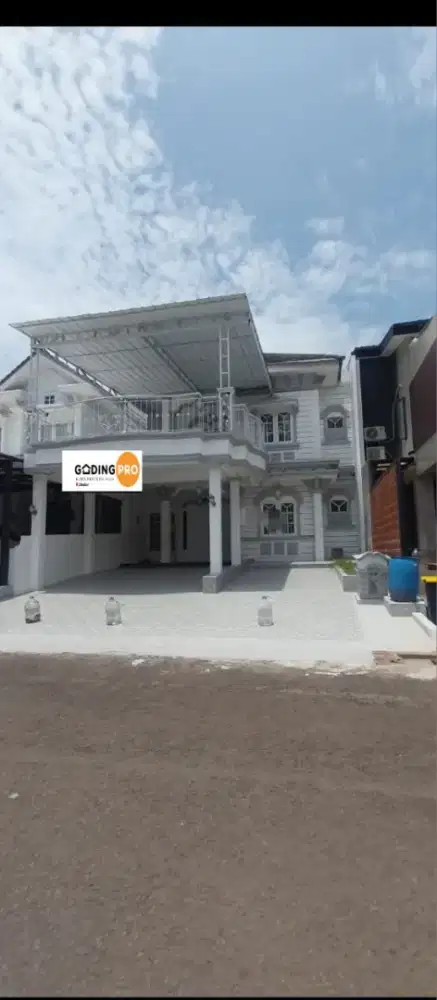 Jual cepat rumah cantik sudah renovasi. Kota Wisata Cibubur.