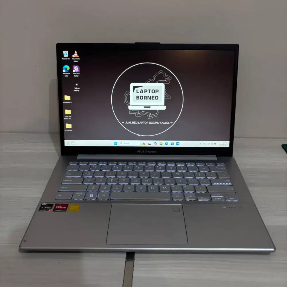 LAPTOP ASUS VIVOBOOK E1404 R3 7000 8/256GB KEY BACKLITE KENCANG